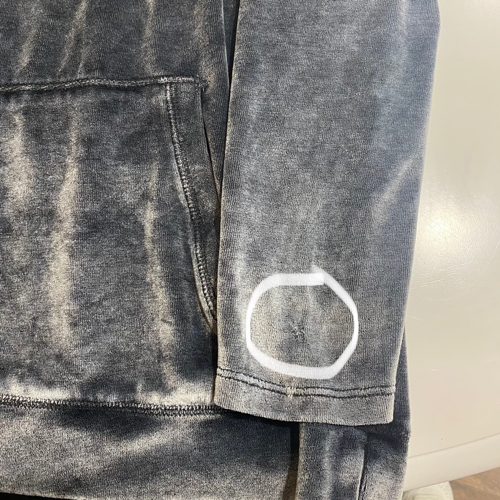 Cupio gray velour velvet sweatshirt sweater Sz m - Picture 12 of 13